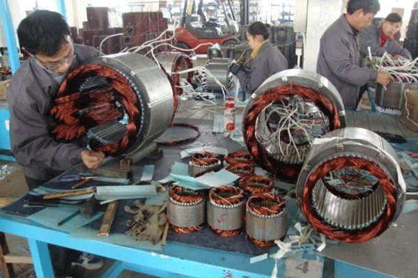 西安泰富西瑪電機技術(shù)人員與您分享電機大修后的影響。
